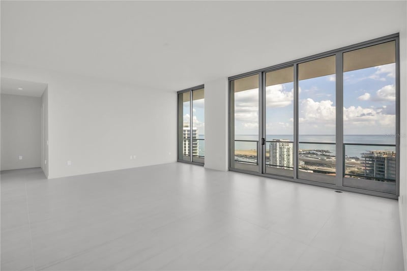 400 Central Ave #4002, St Petersburg, FL 33701
