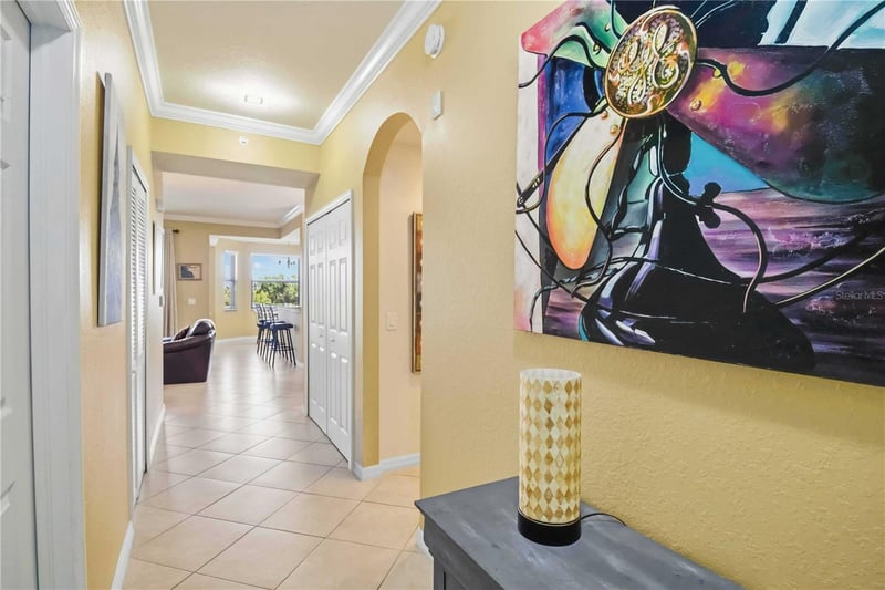 7019 River Hammock Dr #202, Bradenton, FL 34212