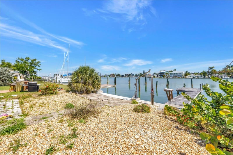 14045 Parsley Dr, Madeira Beach, FL 33708