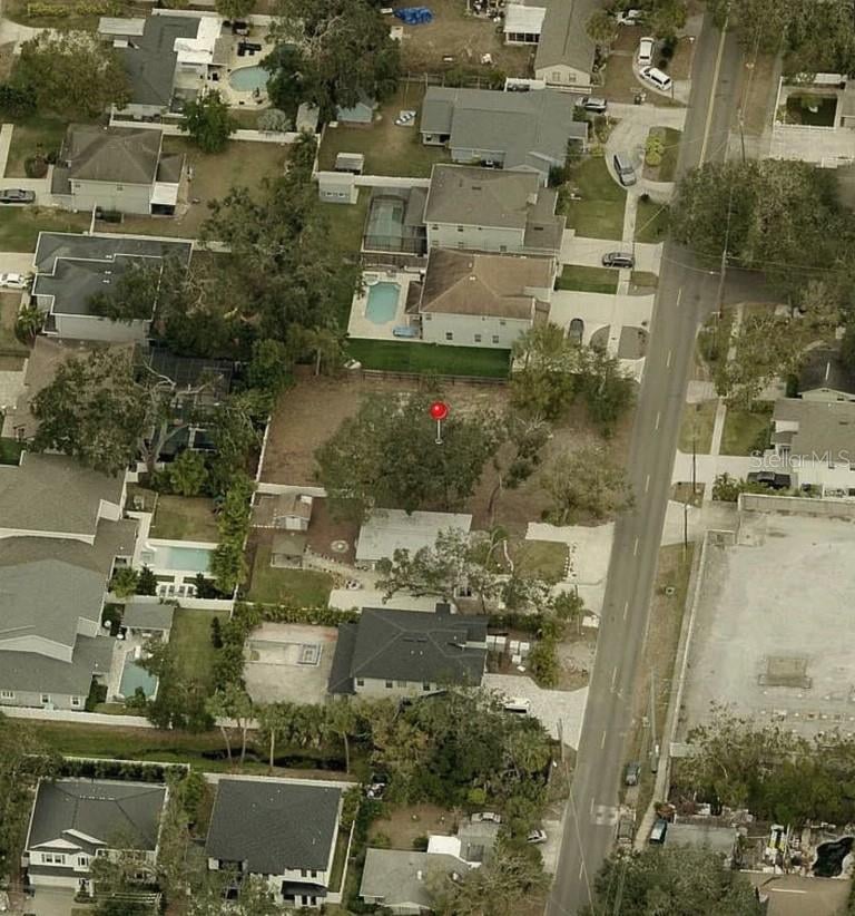 2405 Lois Ave, Tampa, FL 33629