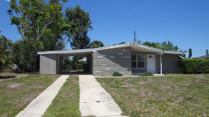 2211 Emory Ave, Bradenton, FL 34207