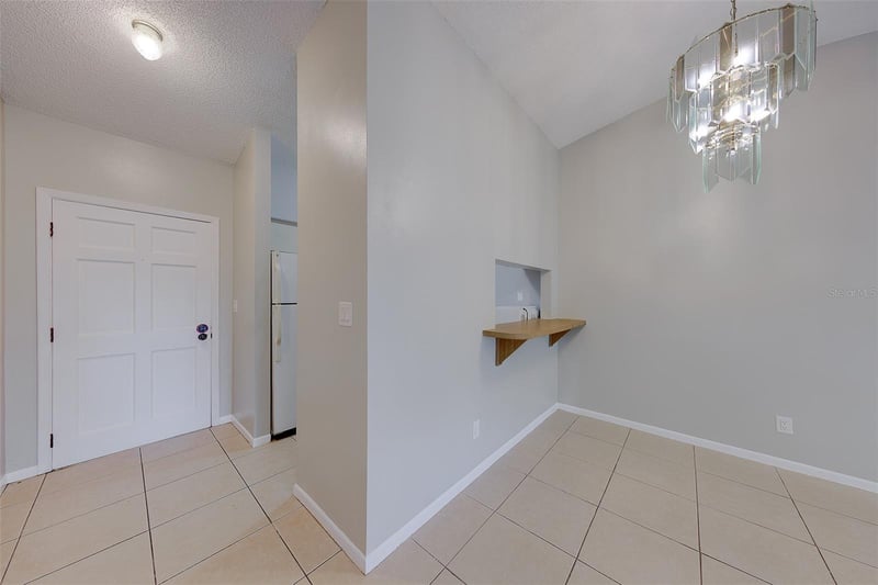 1109 Rohe St #A & B, Tarpon Springs, FL 34689