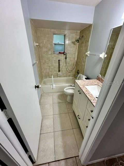 1109 Rohe St #A & B, Tarpon Springs, FL 34689