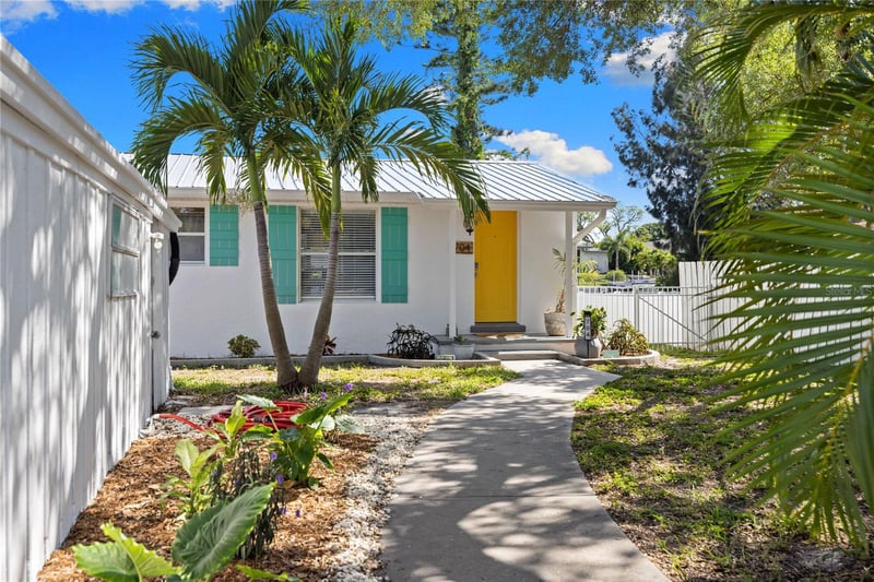 704 69th Ave, Bradenton, FL 34207