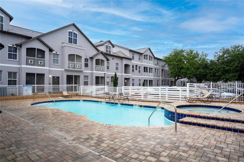 5011 Sunridge Palms Dr #204, Tampa, FL 33617