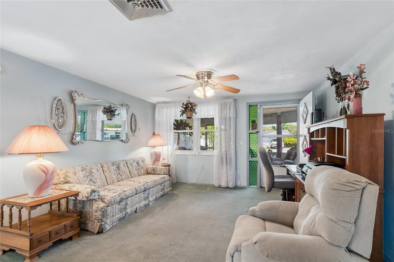 5810 Friedly Ave, New Port Richey, FL 34652