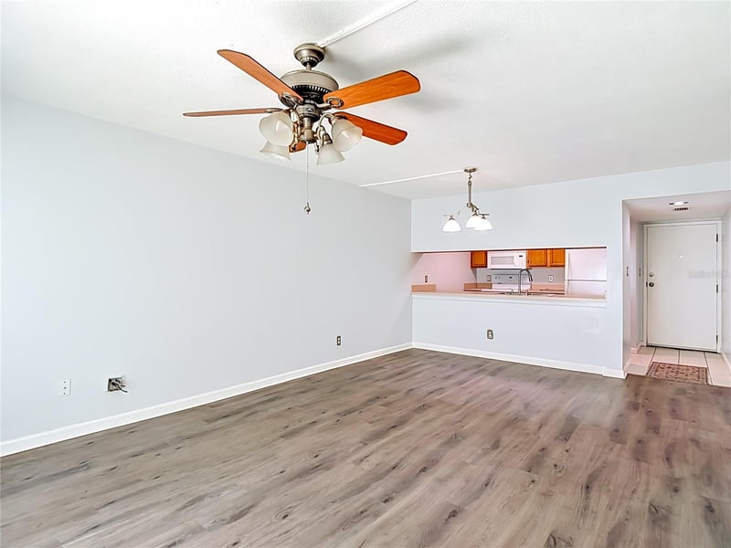5820 Church Ave #164, Tampa, FL 33614