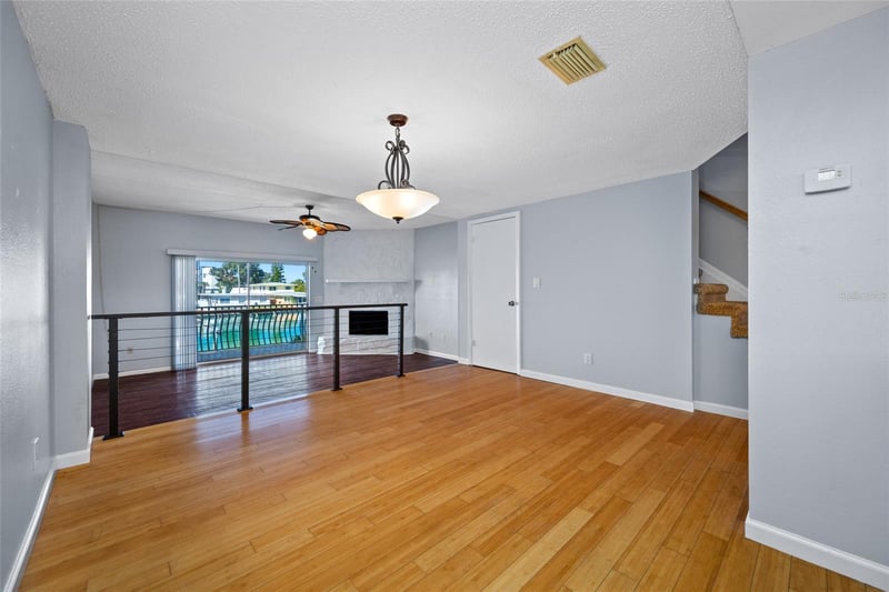 12424 Capri Cir #5, Treasure Island, FL 33706