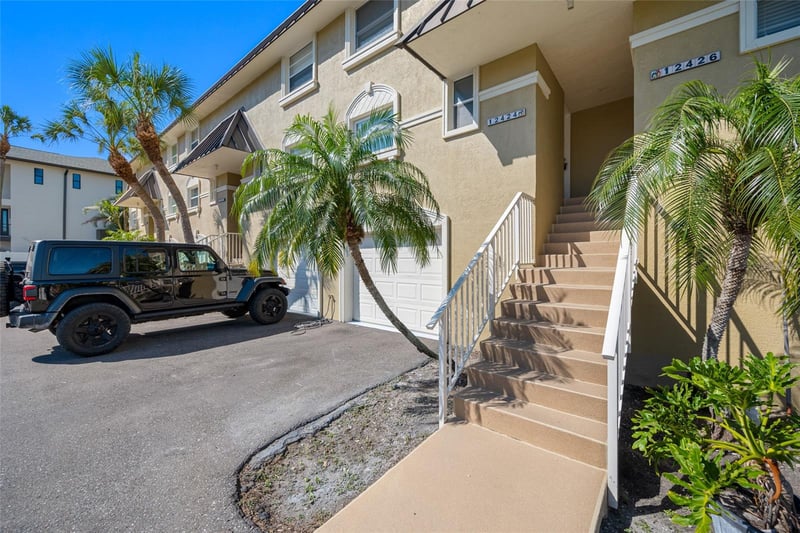 12424 Capri Cir #5, Treasure Island, FL 33706