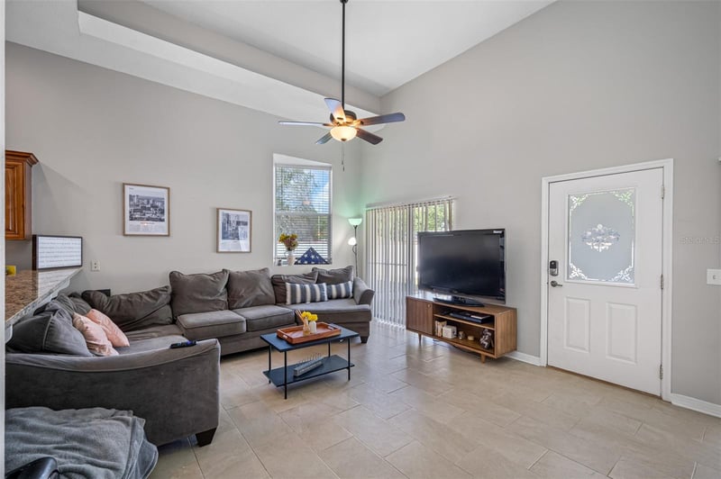 9419 Citrus Glen Pl, Tampa, FL 33618