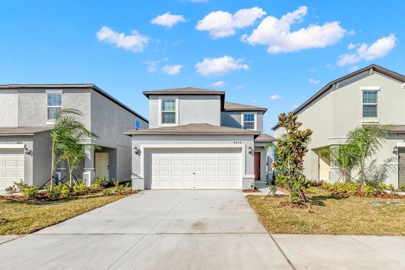 4436 Globe Thistle Dr, Tampa, FL 33619