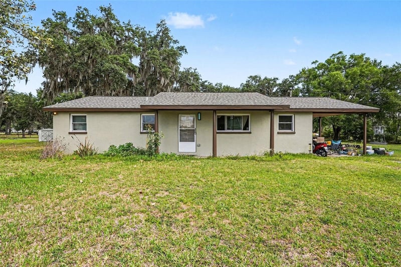 2602 Williams Rd, Plant City, FL 33565