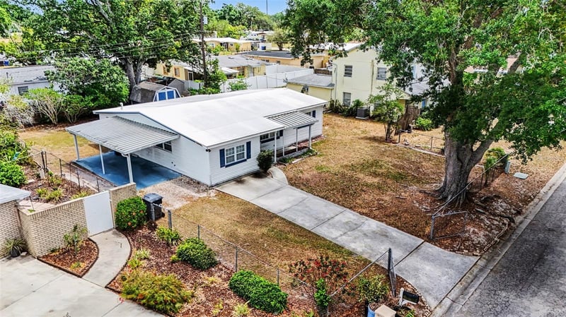 7815 Woodlynne Ave, Tampa, FL 33614