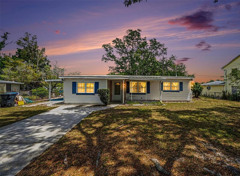 7815 Woodlynne Ave, Tampa, FL 33614