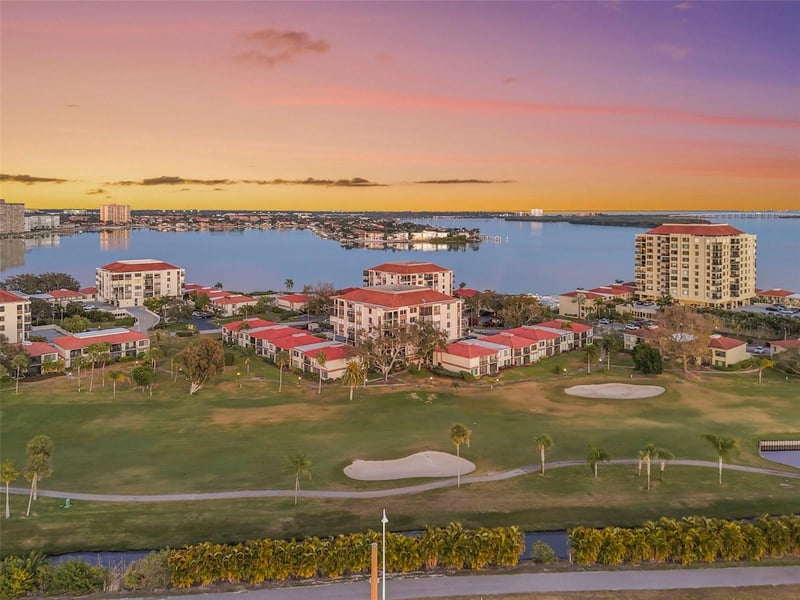 6269 Palma Del Mar Blvd #608, St Petersburg, FL 33715