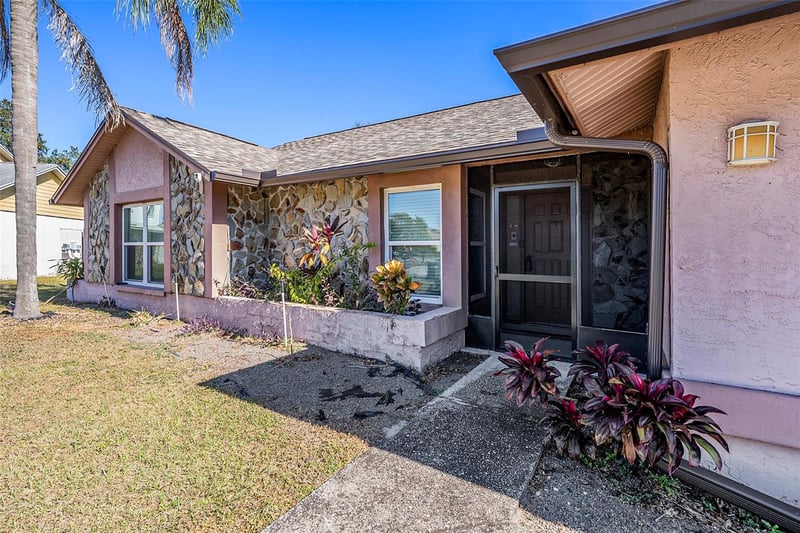 1606 Dusty Rose Ln, Brandon, FL 33510