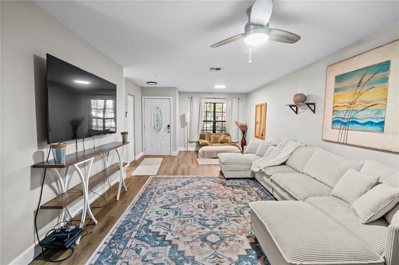 2031 Dover Ct, Oldsmar, FL 34677