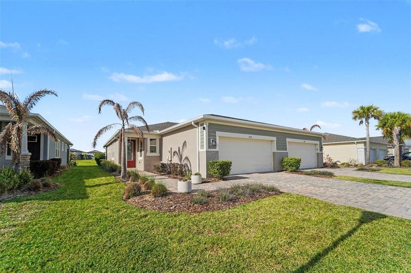 5975 Timberdale Ave, Wesley Chapel, FL 33545