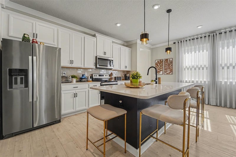 5975 Timberdale Ave, Wesley Chapel, FL 33545