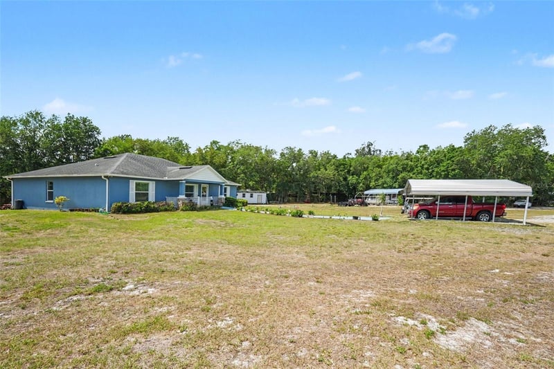 3147 Sydney Dover Rd, Dover, FL 33527
