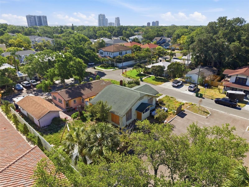 3503 Santiago St, Tampa, FL 33629