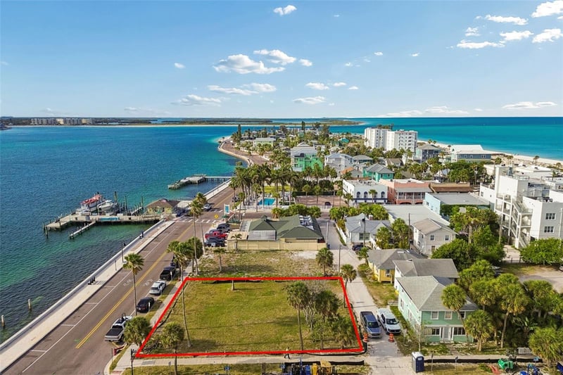 808 Pass A Grille Way, St Pete Beach, FL 33706