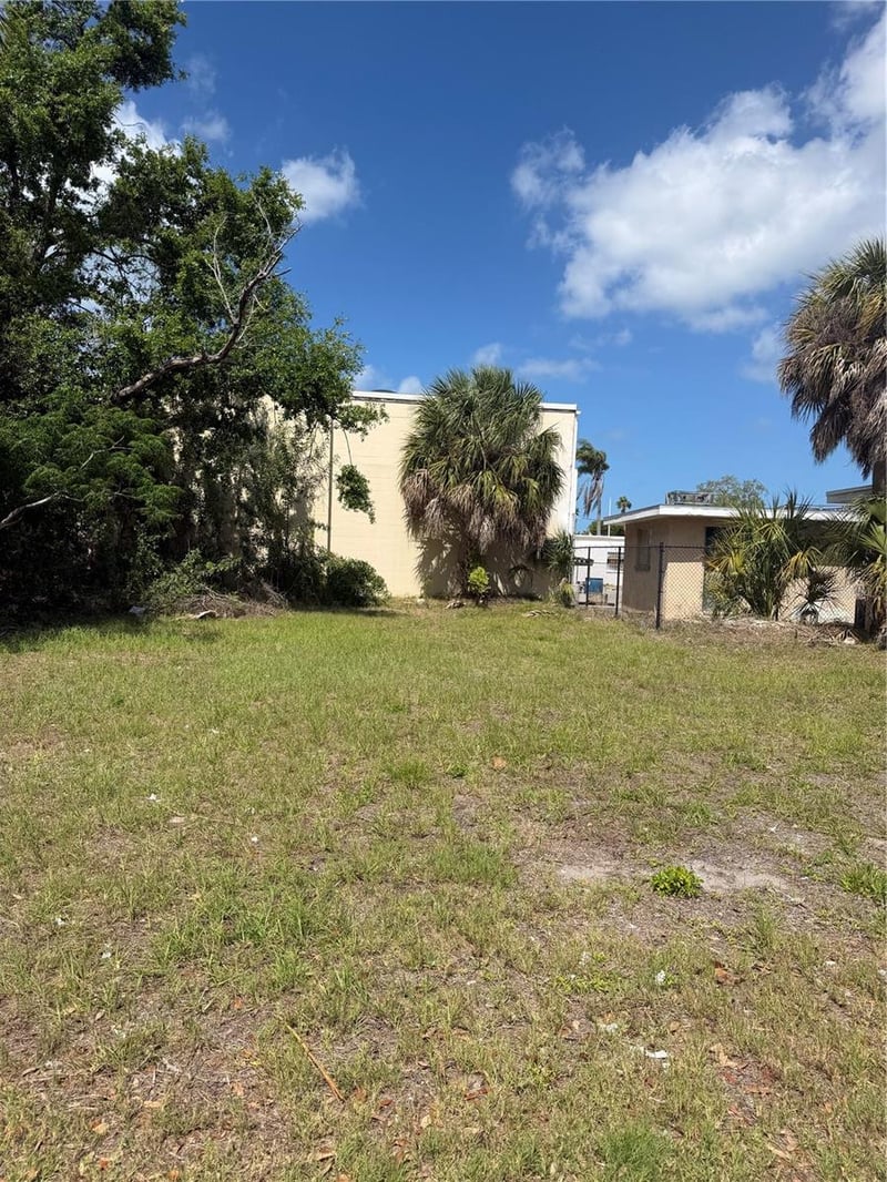 1104 North Garden Ave, Clearwater, FL 33755