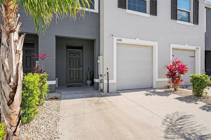 16180 Glowing Grove Ave, Odessa, FL 33556