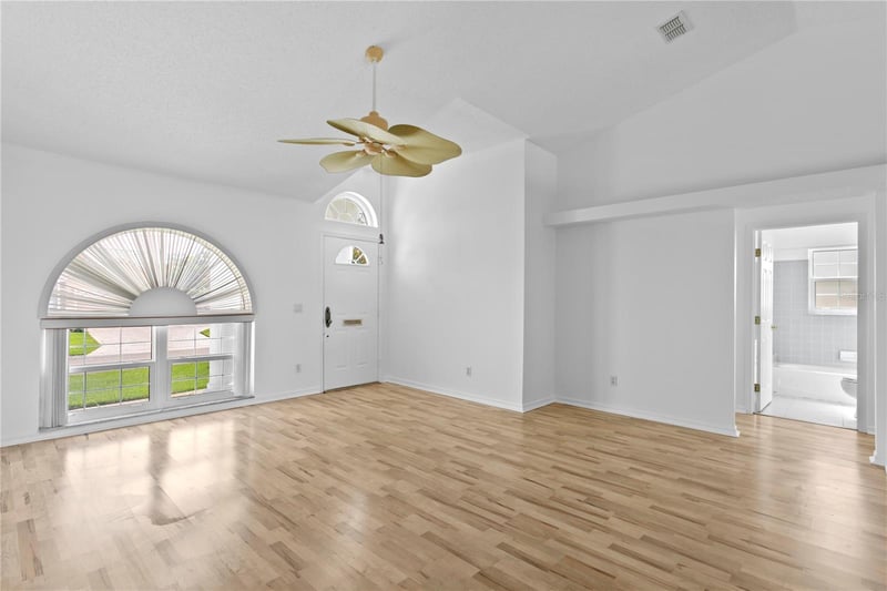 4291 53rd Ave, St Petersburg, FL 33711