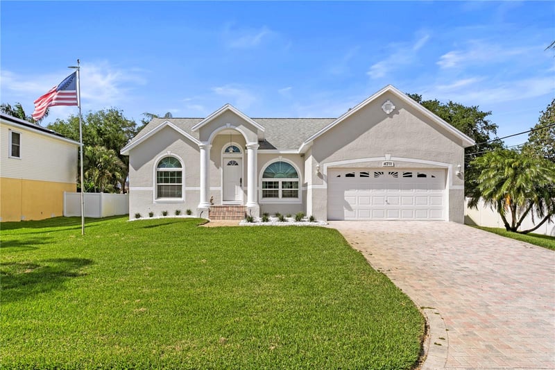 4291 53rd Ave, St Petersburg, FL 33711