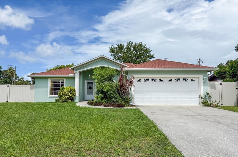 29708 69th St, Clearwater, FL 33761