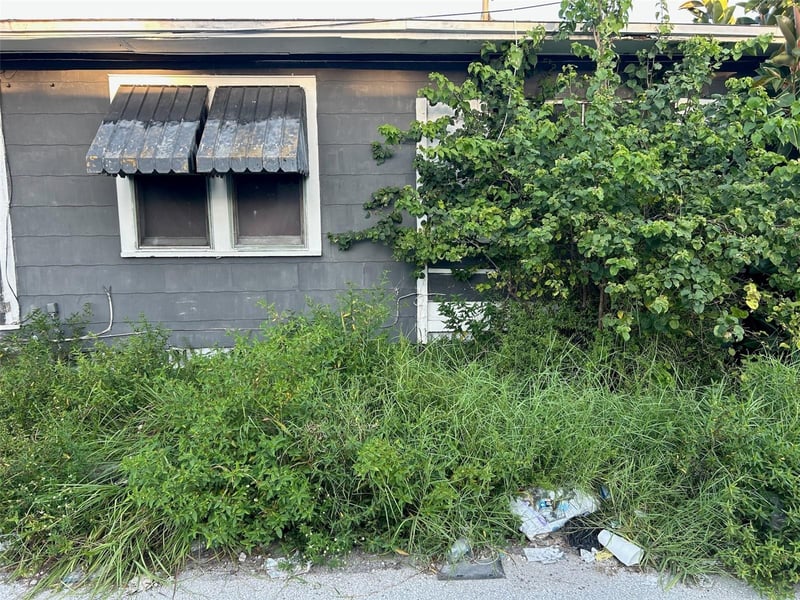 877 22nd Ave, St Petersburg, FL 33705