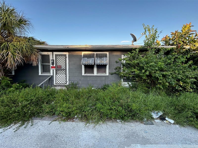 877 22nd Ave, St Petersburg, FL 33705