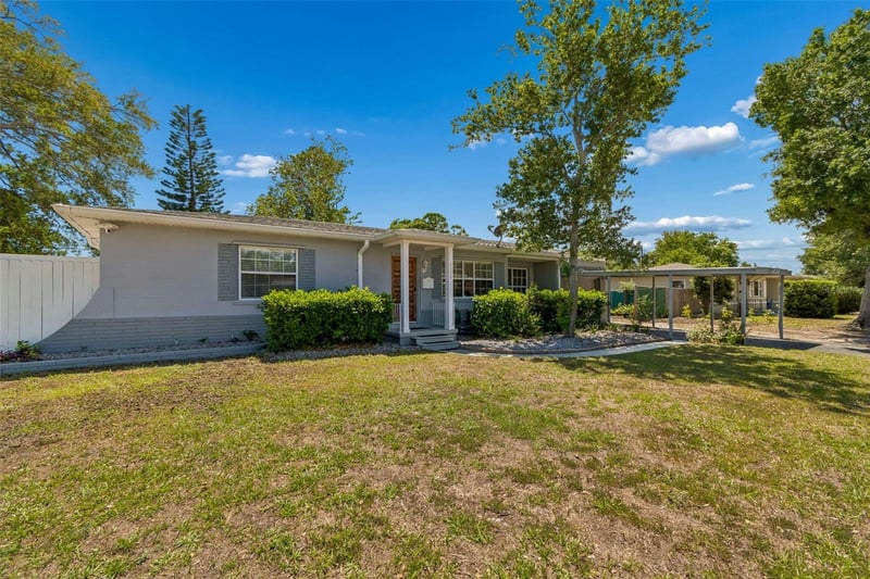 4526 Yardley Ave, St Petersburg, FL 33713