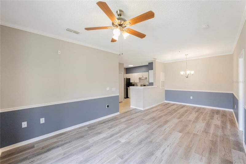 18001 Richmond Place Dr #1010, Tampa, FL 33647