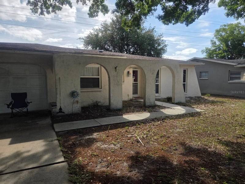 30205 69th St, Clearwater, FL 33761
