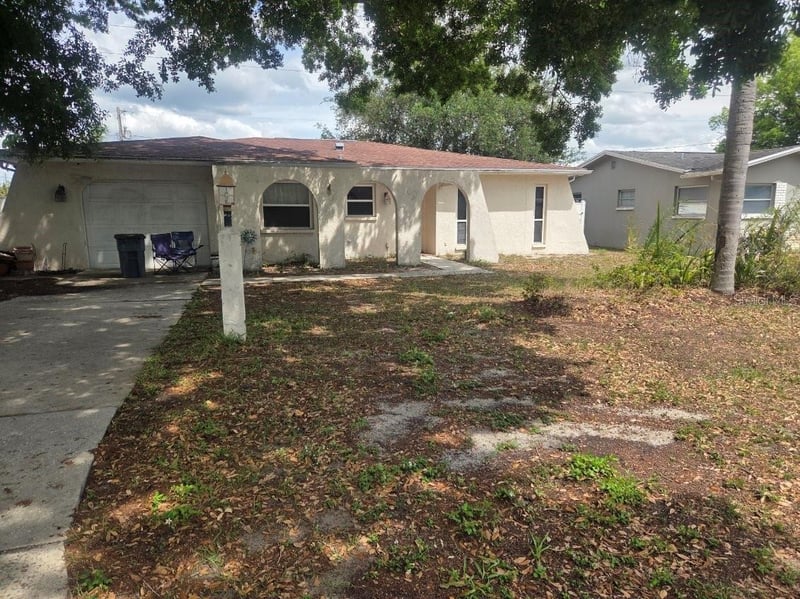 30205 69th St, Clearwater, FL 33761