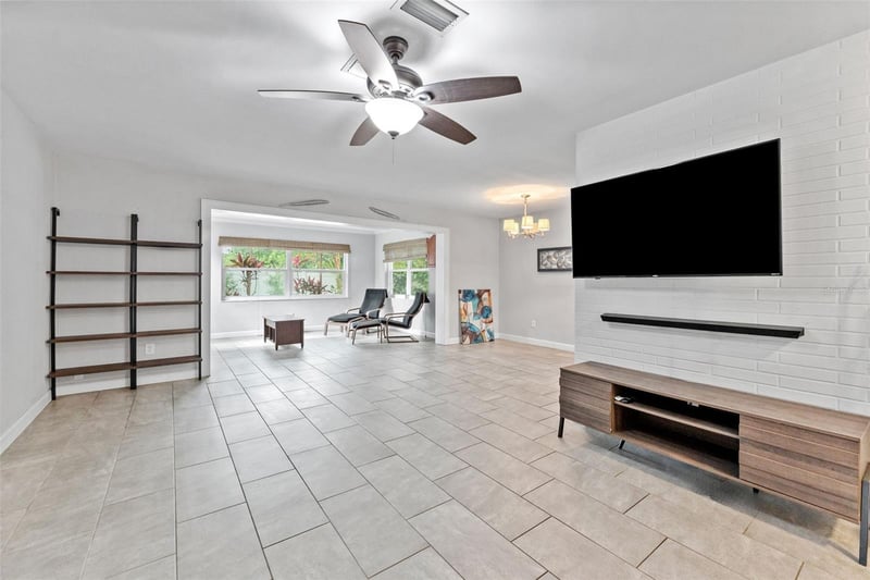 1465 Joel Ln, Clearwater, FL 33755