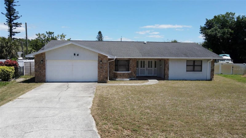 4356 Tarpon Dr, St Petersburg, FL 33705