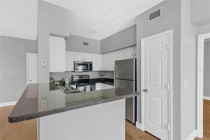 2010 E Palm Ave #15306, Tampa, FL 33605