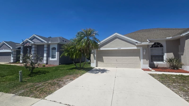 25837 Risen Star Dr, Wesley Chapel, FL 33544
