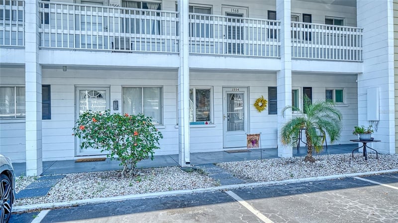 1554 Pleasant Rd #J5, Bradenton, FL 34207