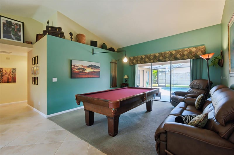 1215 Huntington Ln, Safety Harbor, FL 34695
