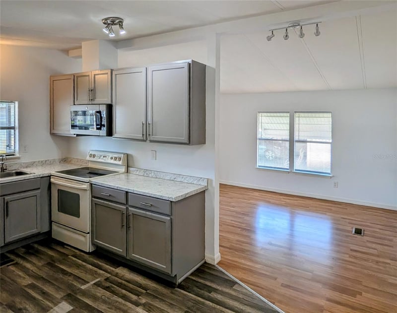 34351 Timberland Blvd, Wesley Chapel, FL 33543
