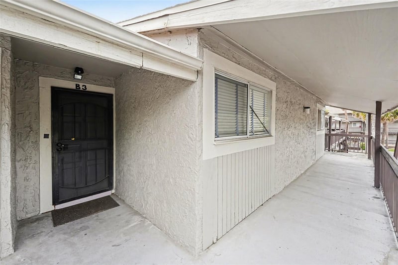 6334 Newtown Cir #34B3, Tampa, FL 33615