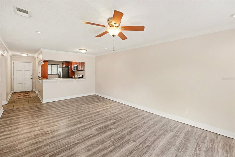 6334 Newtown Cir #34B3, Tampa, FL 33615