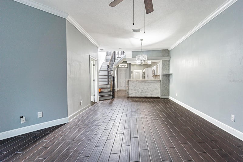 6400 46th Ave #3, Kenneth City, FL 33709