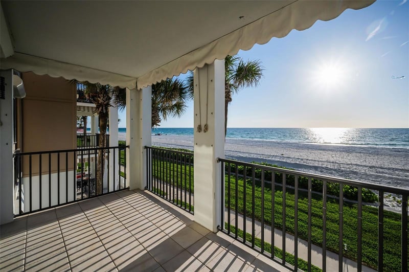 2500 Gulf Blvd #204B, Belleair Beach, FL 33786