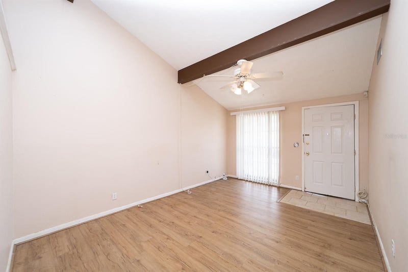 8602 Briar Grove Cir, Tampa, FL 33615