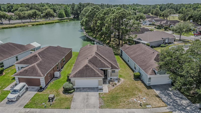 5553 Gallant Fox Ct, Wesley Chapel, FL 33544